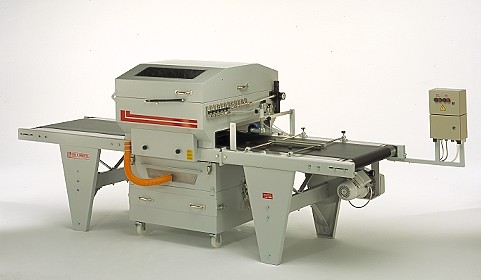 Photo of a Model B3 spraying machine
