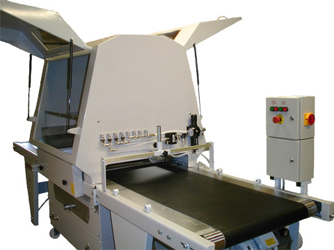 Photo of a Model B5 spray machine